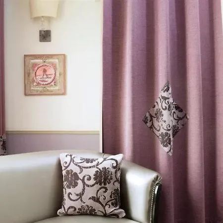 Monceau Wagram 4*