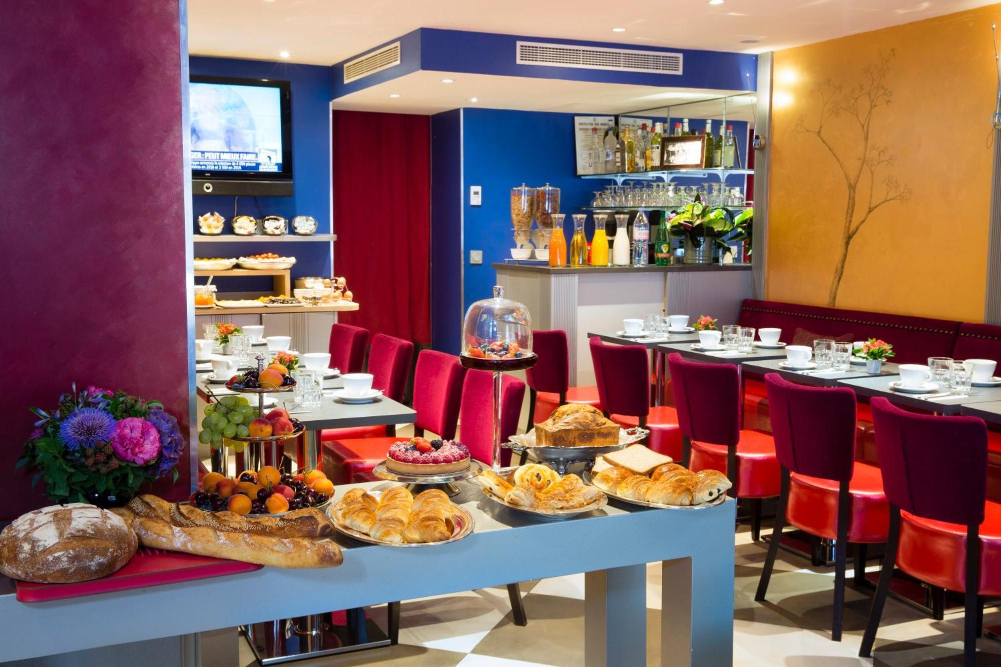 Hotel Monceau Wagram 4*